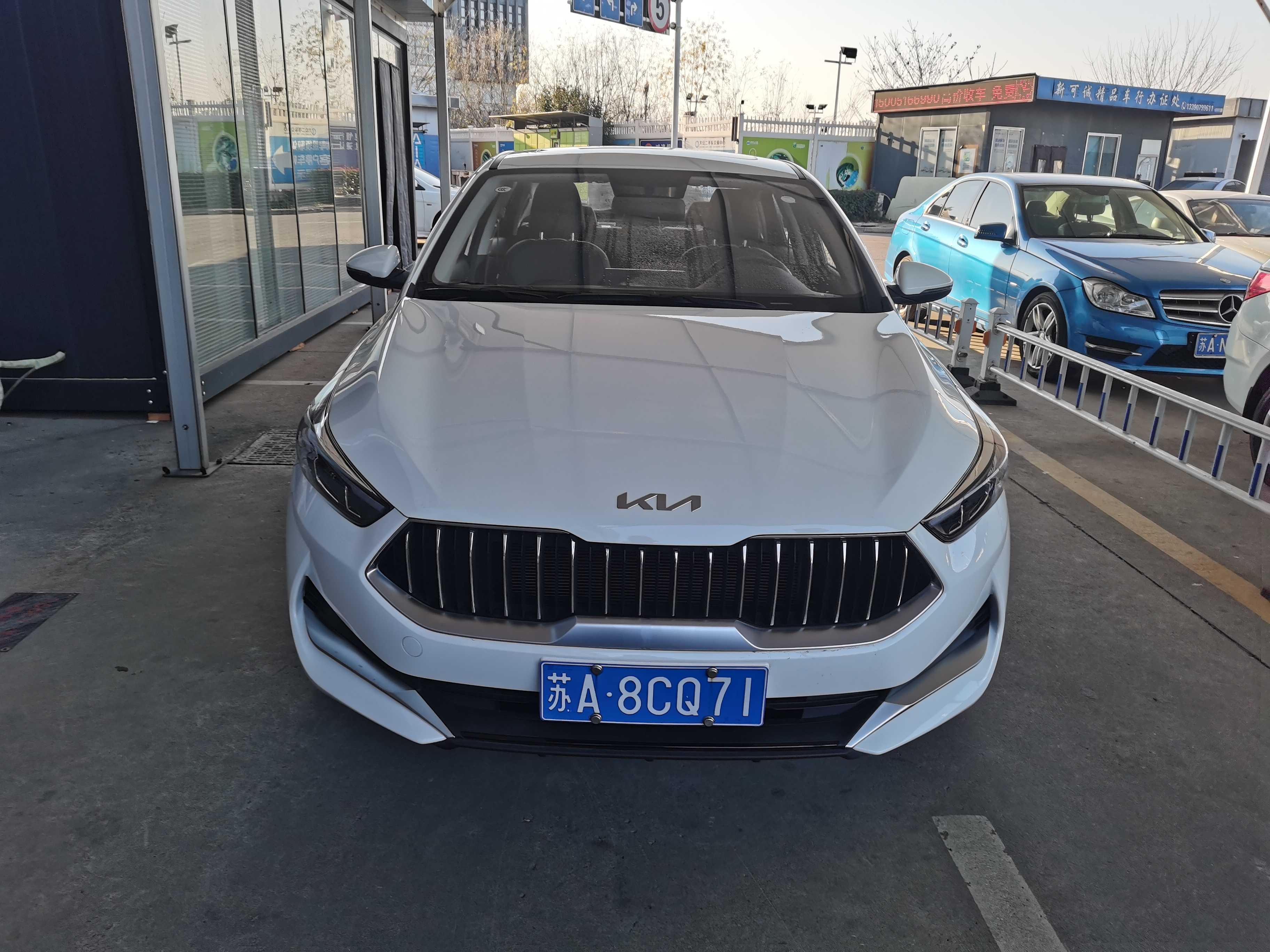 起亚2021款 起亚k3 1.