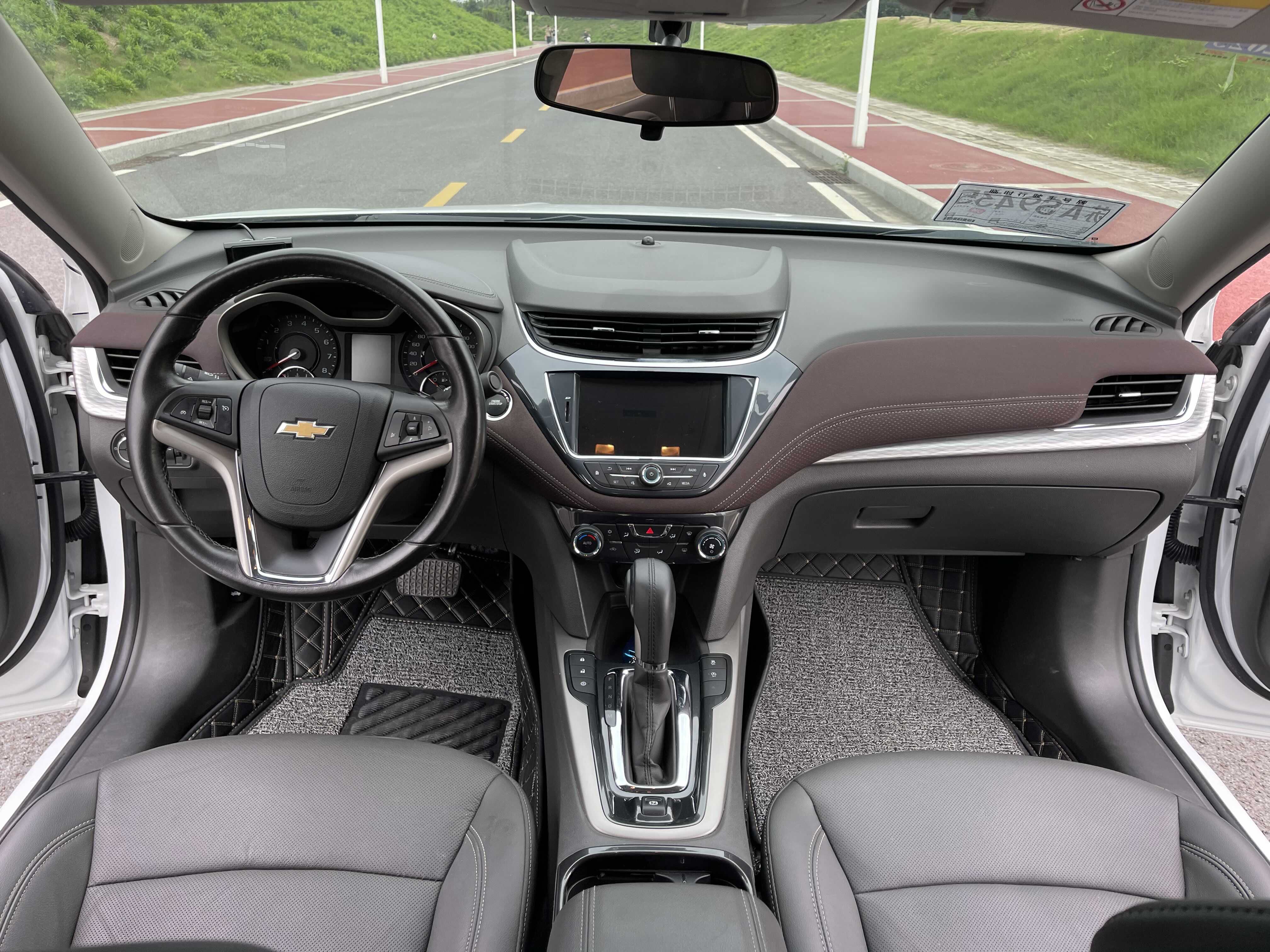 雪佛兰迈锐宝2018款 迈锐宝 530t 自动豪华版